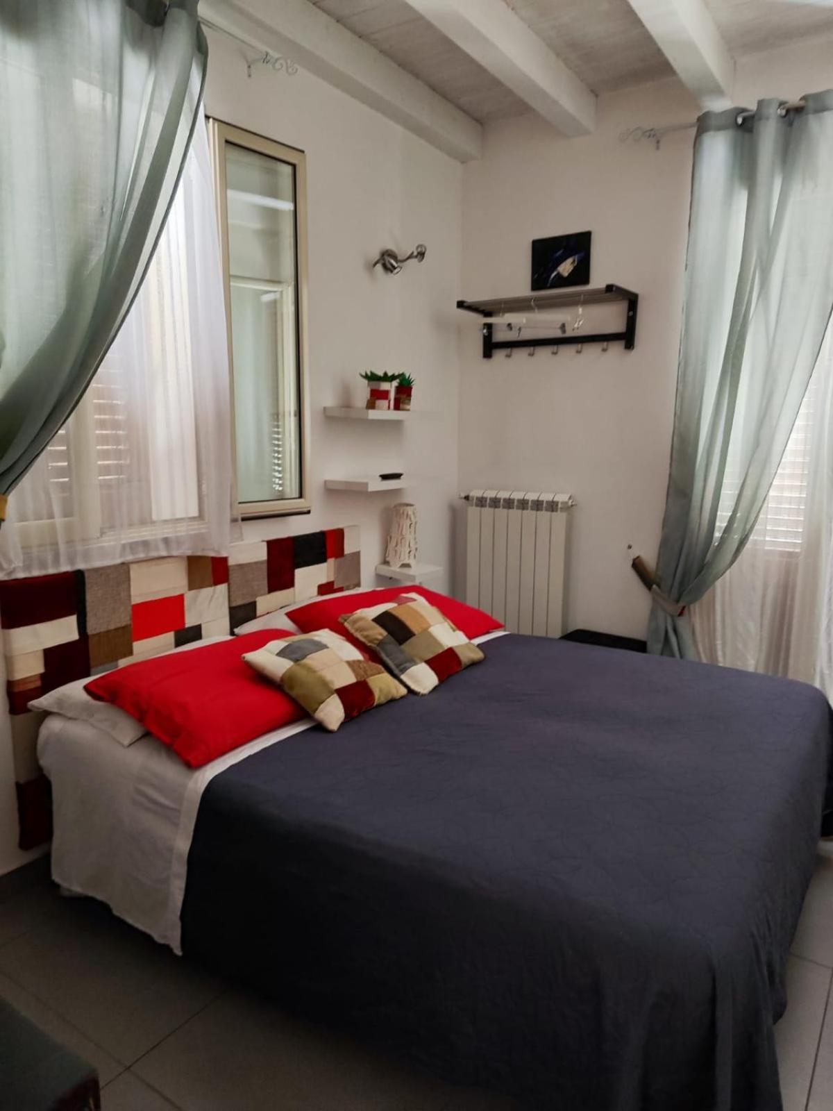 House Il Conte Apartment Палермо Екстериор снимка
